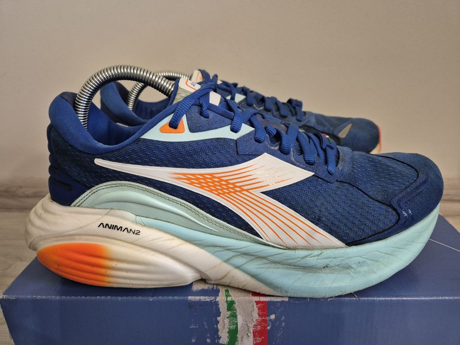 Buty męskie do biegania Diadora Atomo Star rozmiar 42,5.