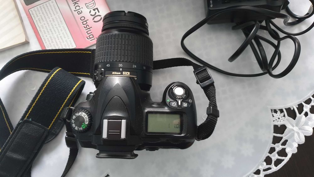 Nikon D50 AF-S DX Zoom-Nikor 18-55mm