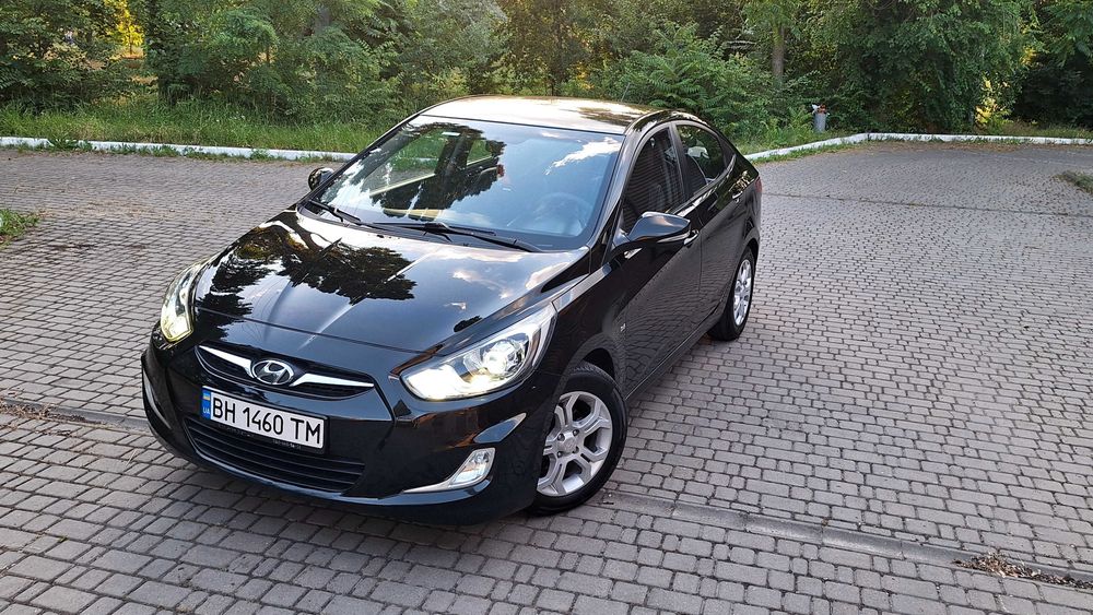 Hyundai Accent 2012г Автомат 1.6