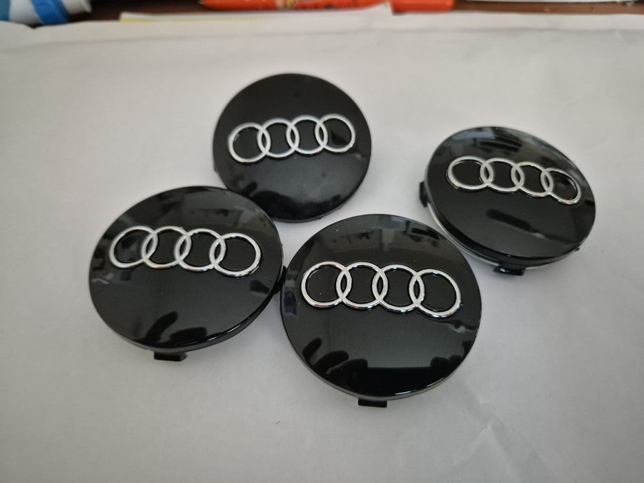 dekielki kołpaki w alu felgi do audi czarne średnica 60/60mm