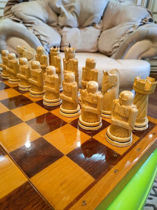 Игровой набор большие деревянные резные шахматы 50 см.