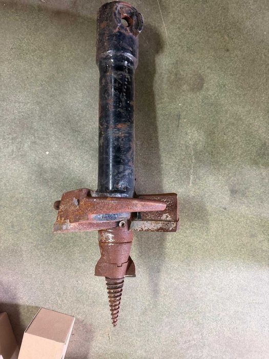 Wiertnica hydrauliczna Auger Torque X2500 z akcesoriami