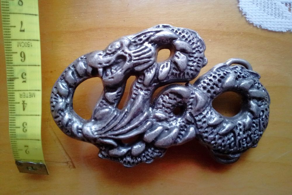 Klamra do paska, chiński smok