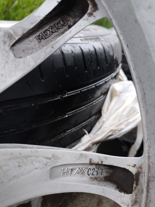 Продам оригінальні диски BMW з резиною