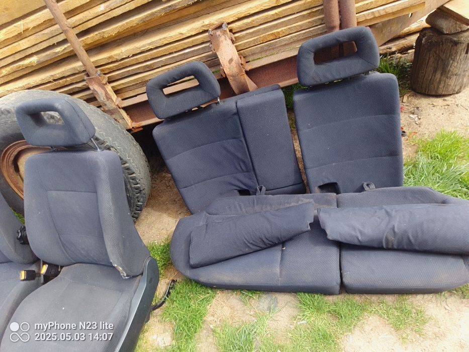 Sprzedam fotele komplet