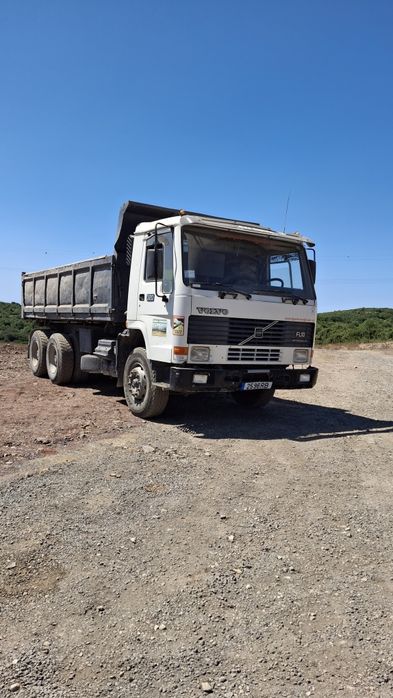 Volvo FL10 Tribasculante