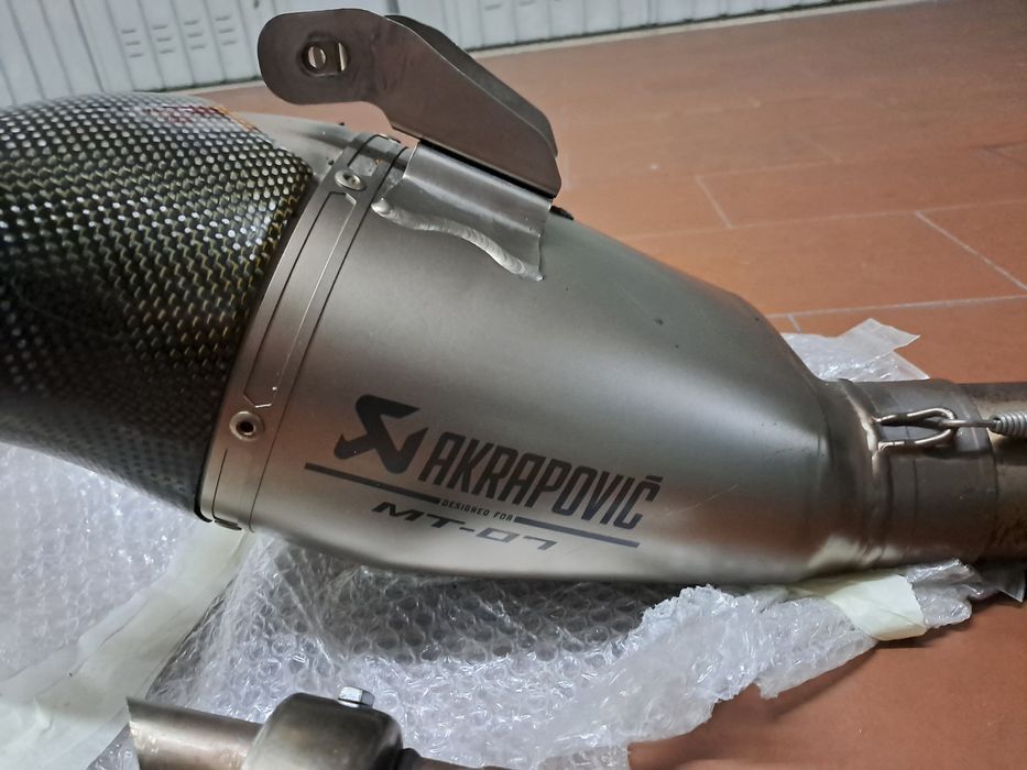 Akrapovic MT 07 titanium
