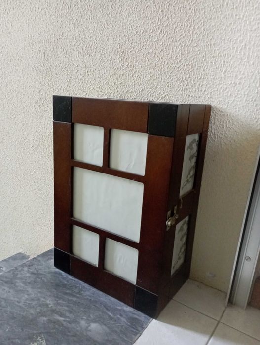 Caixa para bijuteria e joias