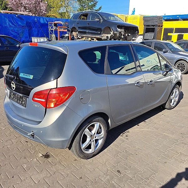 opel meriva b 40w 1.4/120km b14nel a14nel na czesci