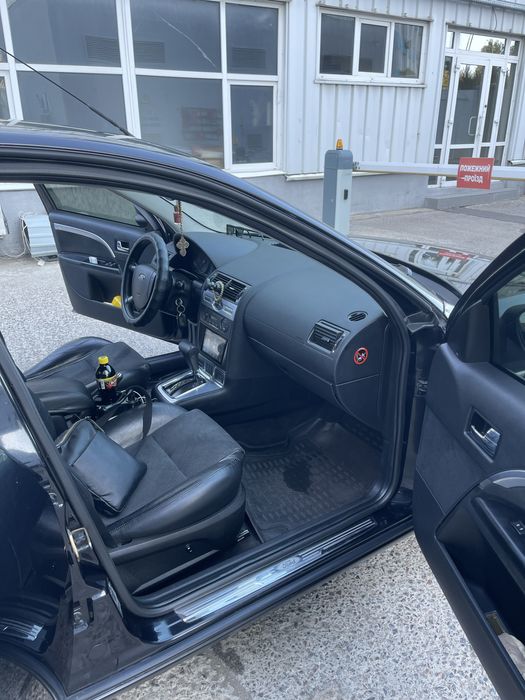 Продам форд мондео 2005 року