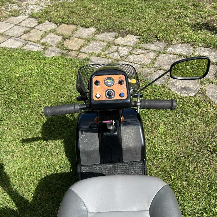 Skuter elektryczny inwalidzki