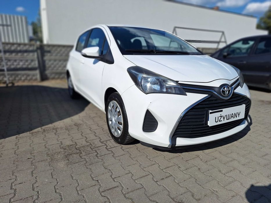 Samochód osobowy TOYOTA Yaris IIIFL, Pojemność silnika: 1.33 Rok produkcji: 2014