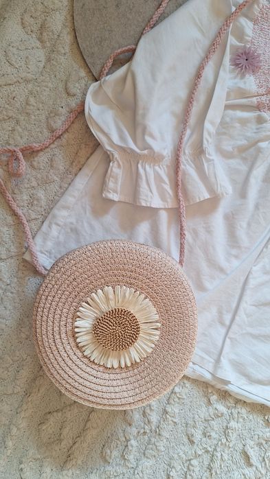 Elegancka biała bluzeczka rozm 140e