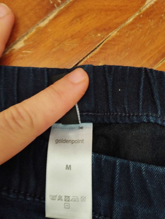 Джинси жіночі різні