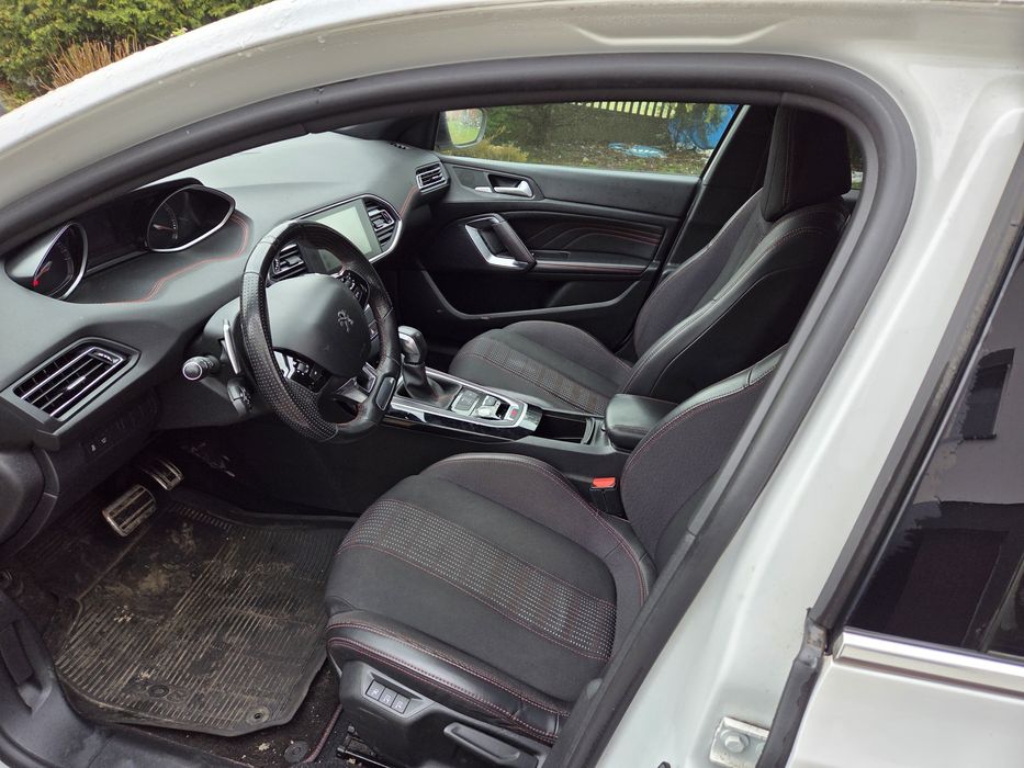 Peugeote 308 GT line