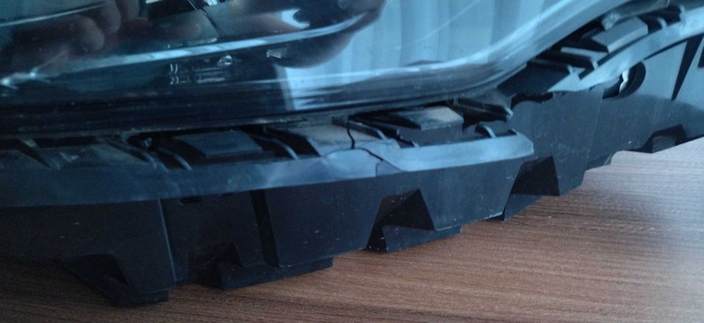 Lampa Reflektor  USA JEEP CHEROKEE KL 2019- prawa