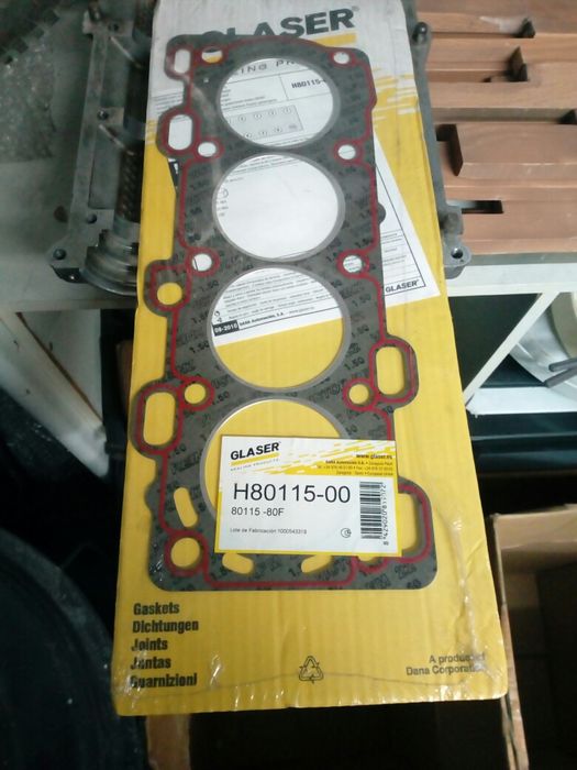 Volvo s40/v40 - Material diverso