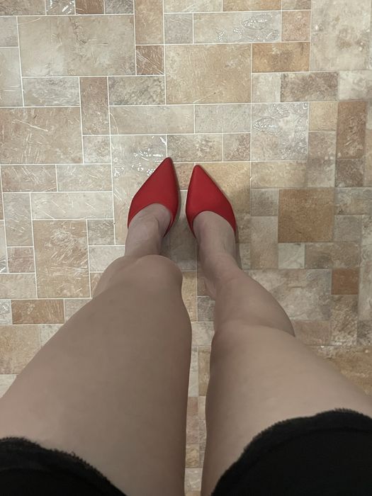 Мюллі червоні , туфлі червоні