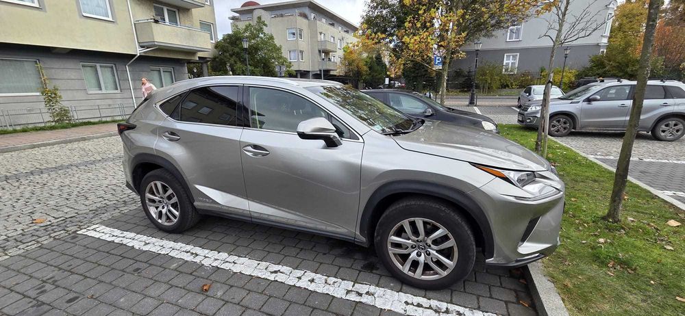 LEXUS NX 2017 niski przebieg