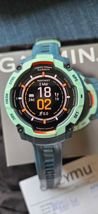 Garmin Instinct 3 amoled