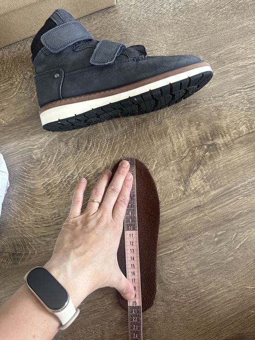 Шкіряні ботильйони , черевики , чобітки Friboo 32