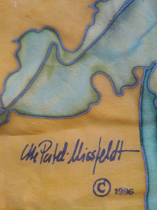 Sygnowana poszewka jedwab ręcznie malowany.