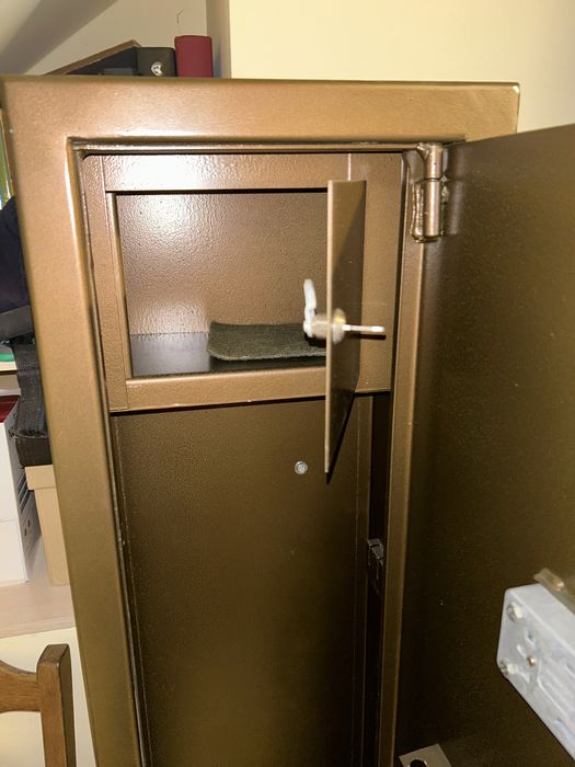 Szafa na broń myśliwską