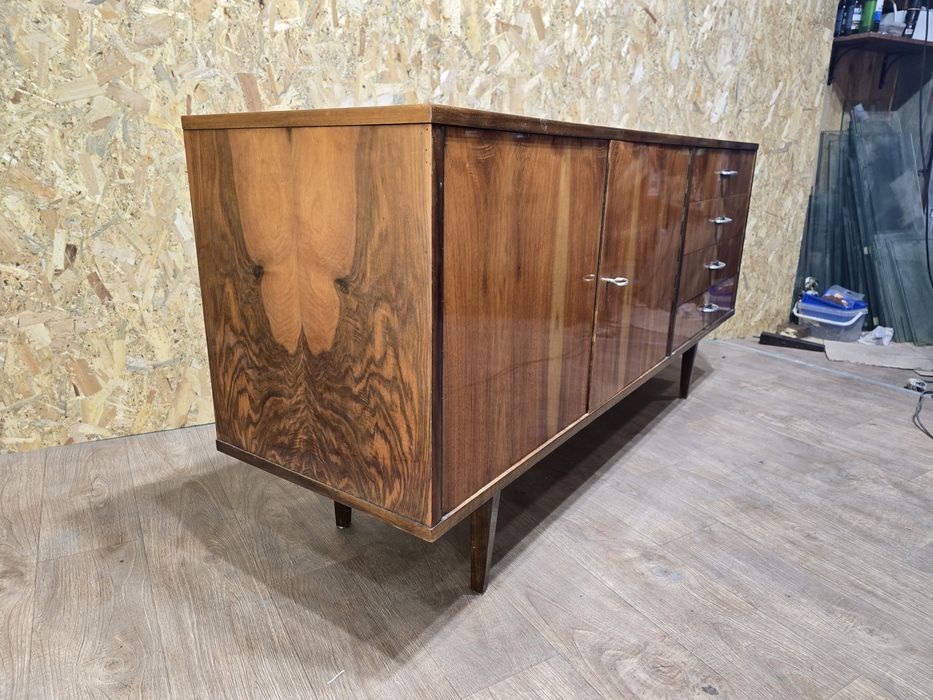 Komoda prl transport