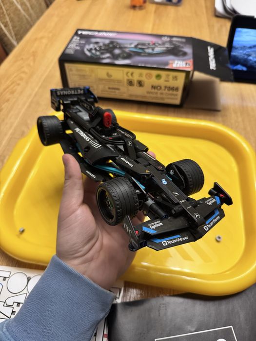 Конструктор lego Technic 42165 Mercedes-AMG F1 W14 Pull-Back