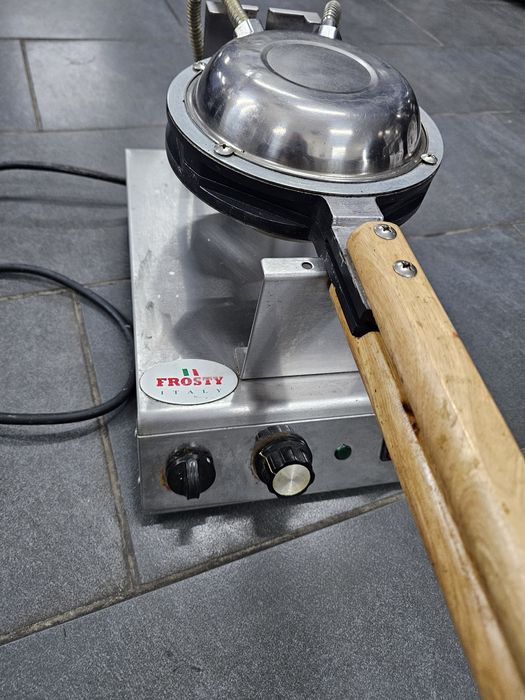 Гонконгская вафельница