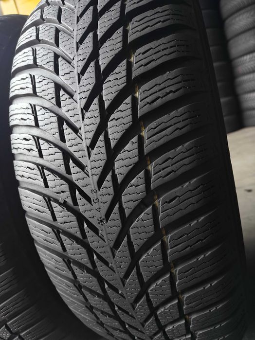 R17 215 60 шини зимові 25р Nokian Snowproof 2 SUV агресивні фінки
