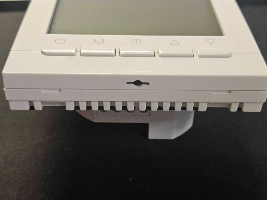 Termostat BEOK BOT-313 WiFi-BL bezpotencjałowy