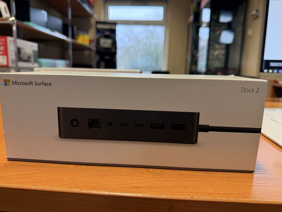 Microsft Surface Dock 2 ver.1917 z Zasilaczem
