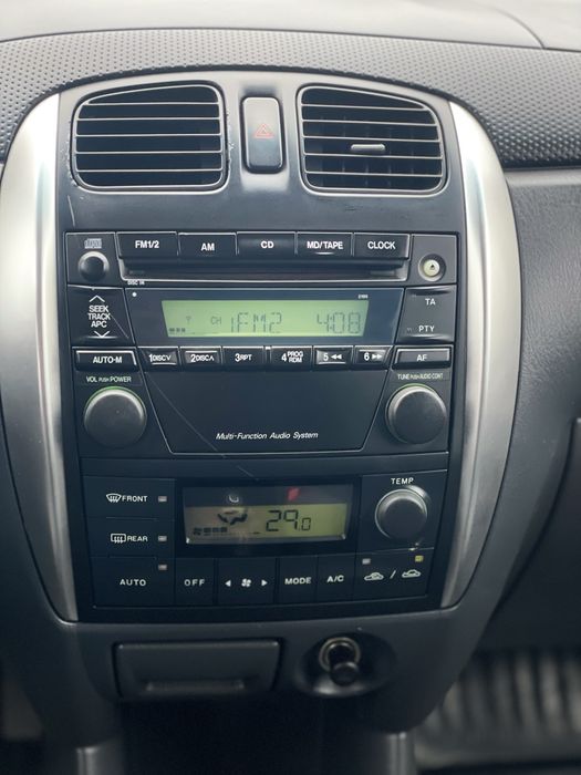 Mazda Premacy 2004року