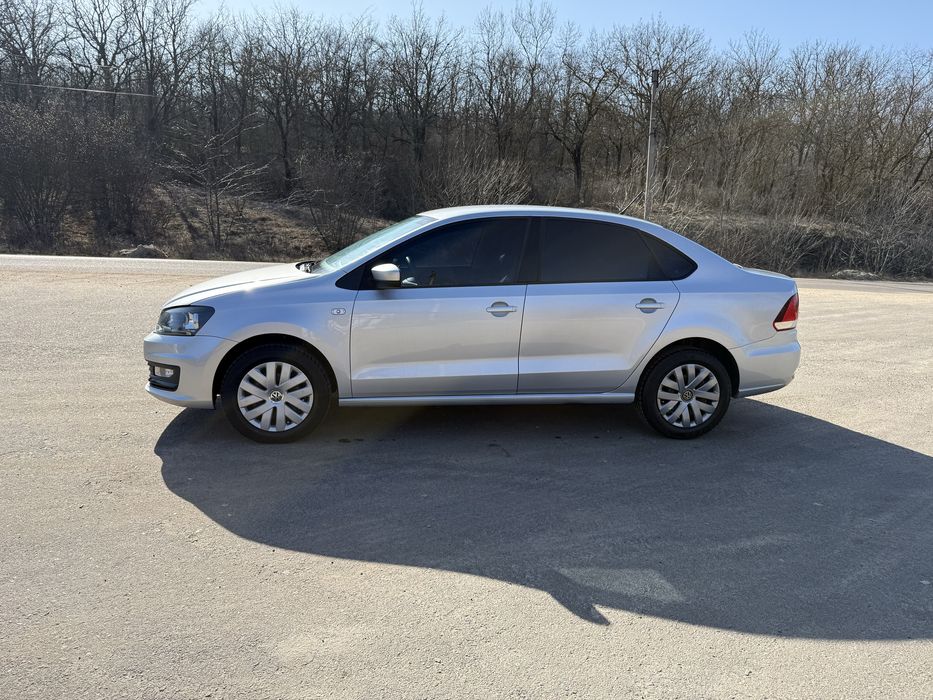 Volkswagen polo 1.4 V поколения 2017 року