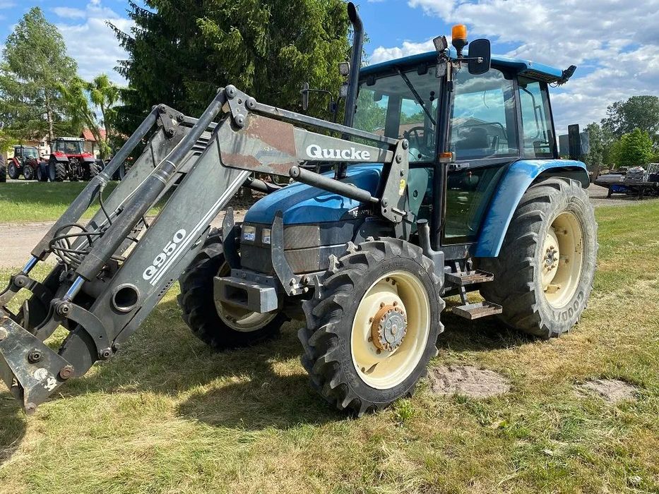 New Holland L85 (Ford 6635)  ładowacz czołowy Quicke, wersja mechaniczna.