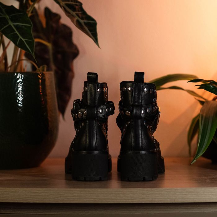 Nowe buty botki półbuty z ekoskóry