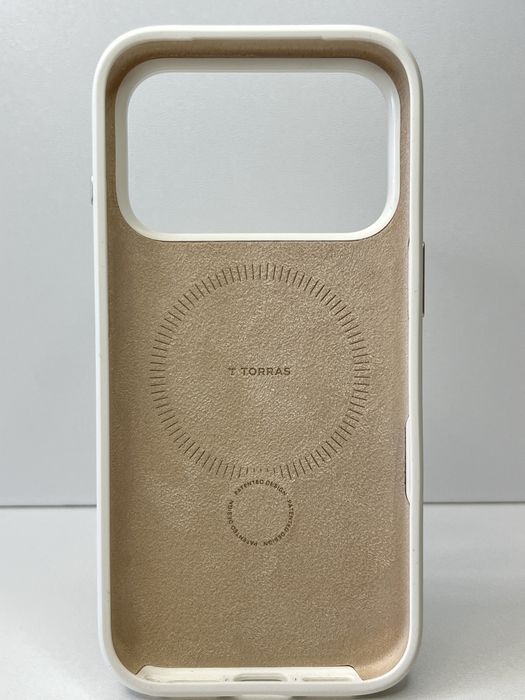 TORRAS Ostand Silicone MagSafe чохол для iPhone 17 Pro / 17 Pro Max –  підставка 360° захист камери