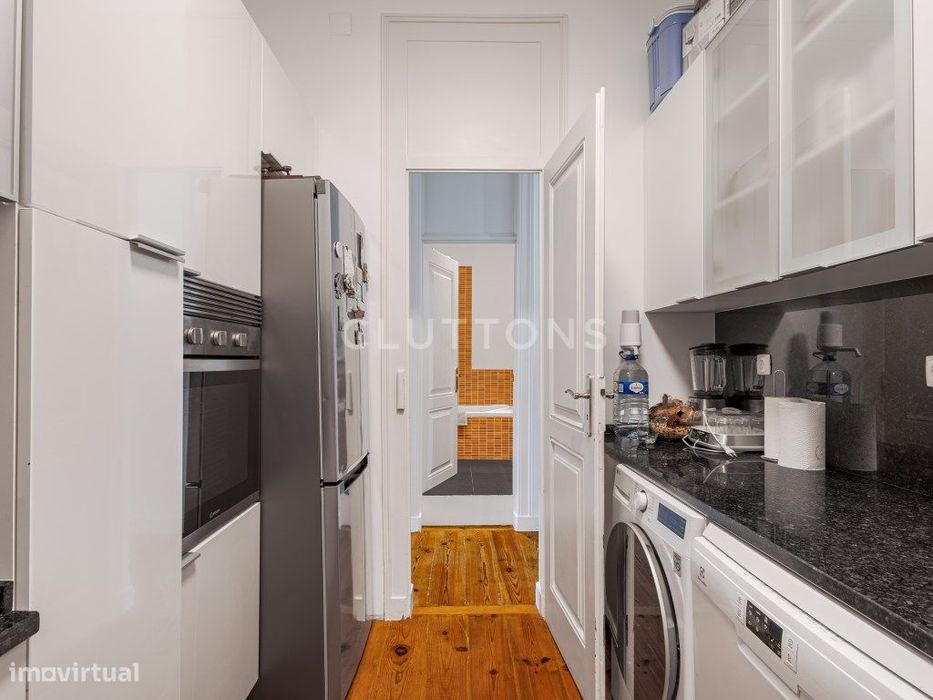 Venda Apartamento T3 , 112 m2 Renovado Varanda, Estefânia - Lisboa