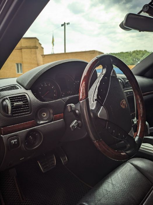 Порш каен 2008год