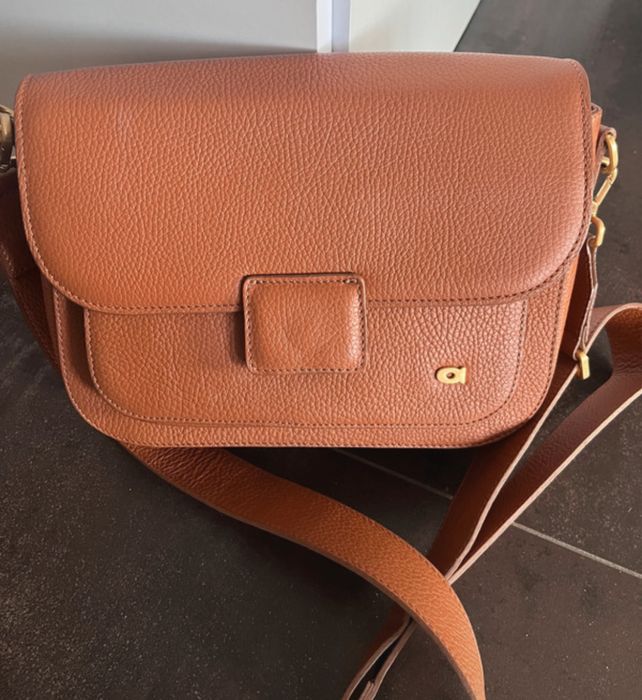 Daag listonoszka madeline koniak