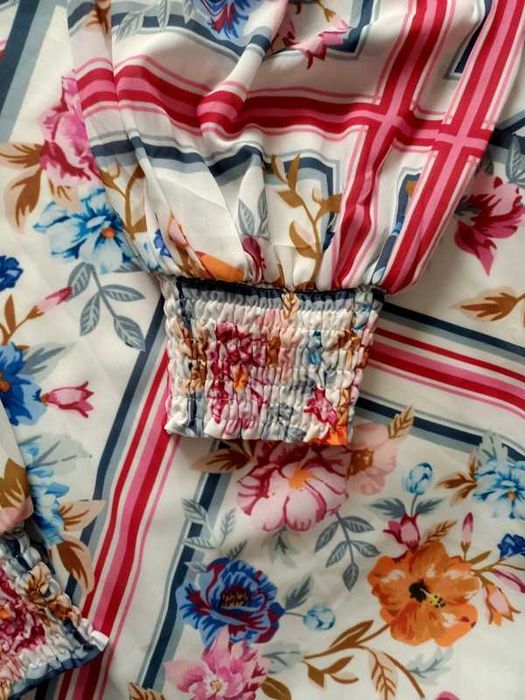 Sukienka Boho body Flirt boutigue kwiaty wzory