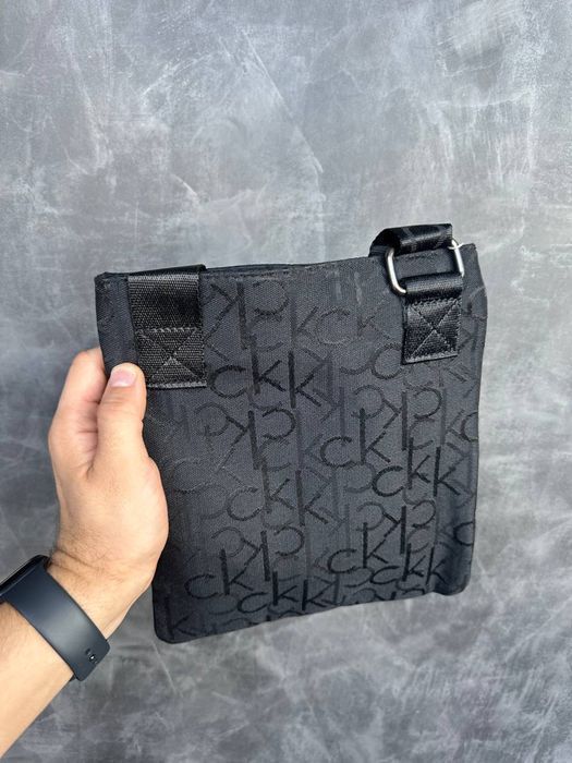 Мужска сумка кельвин кляин на через плече, чоловіча барсетка придбати