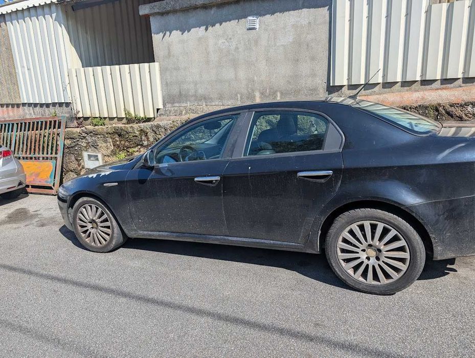 Alfa Romeo 159 versao carro de 2008 para peças