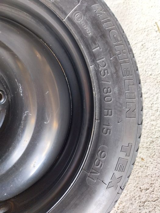Pneu suplente 125 /80/R15