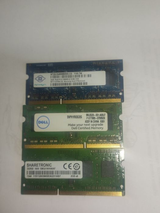Продам память DDR3 1600 по 2 гигабайта