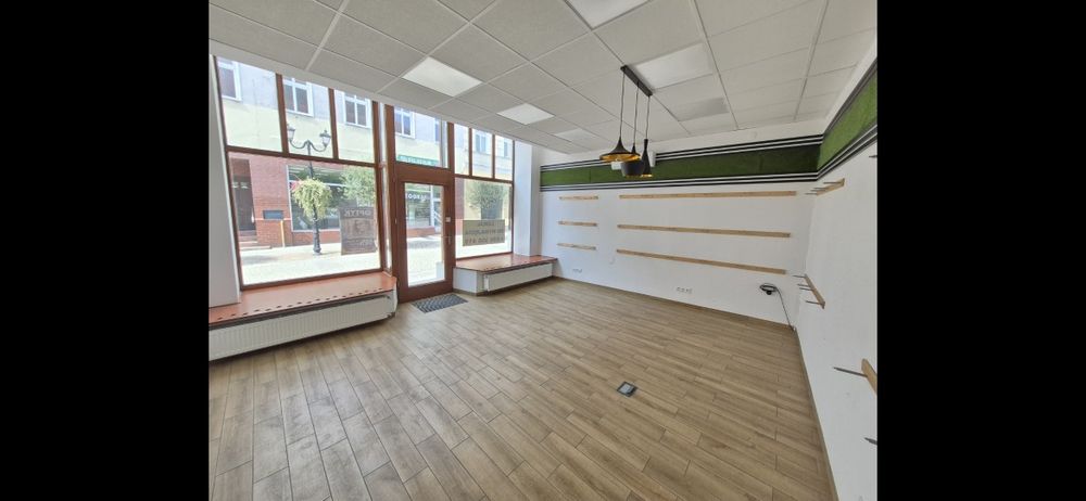 Lokal Usługowy Krotoszyn Rynek / Zdunowska 32m² + 25m²