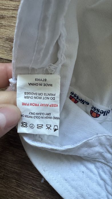 Панама фірма Ellesse