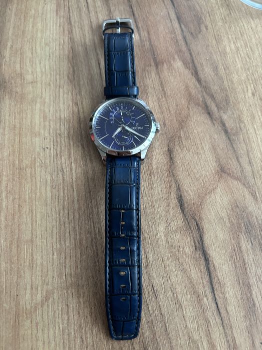 Festina Retro Multifunction F16573/7.