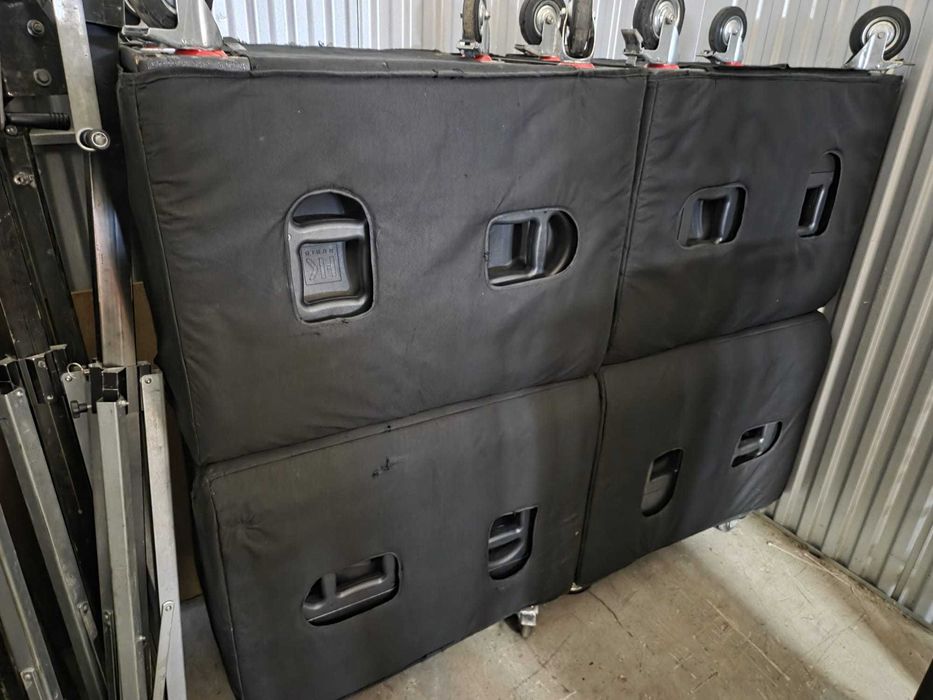 4 x HK Audio Linear SUB 2000A